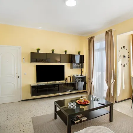 Vakantiehuis Casa Angela Pino 19_21 *